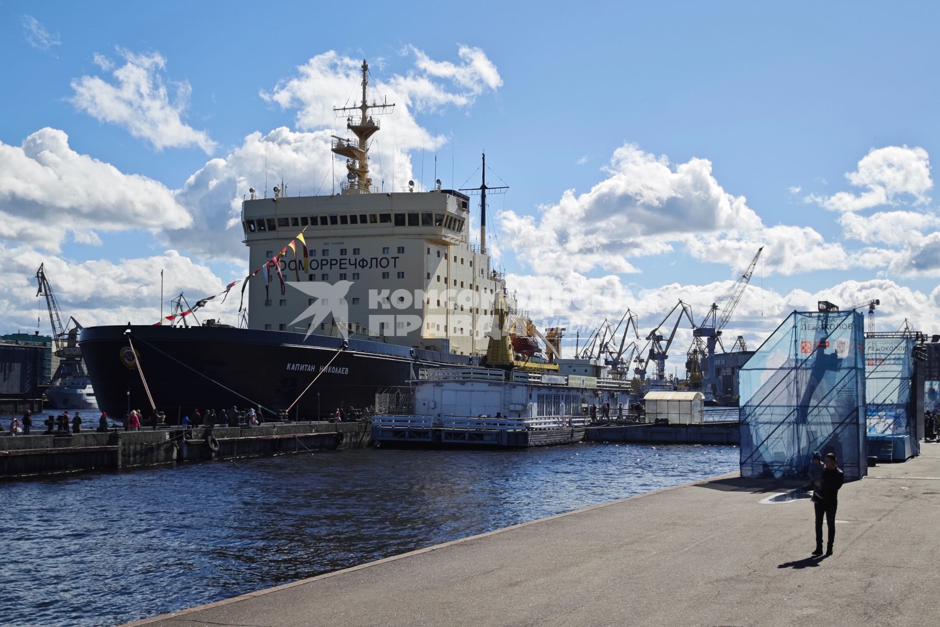Фестиваль ледоколов в Санкт-Петербурге