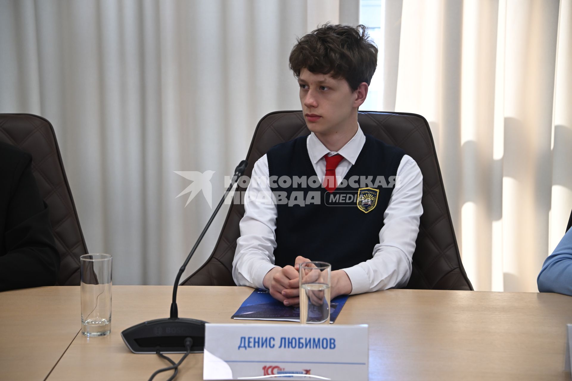 Денис Любимов