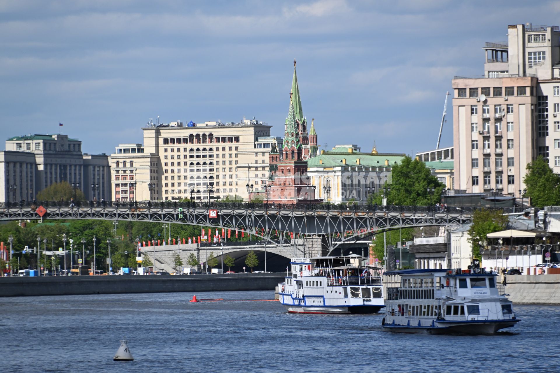 Москва майская