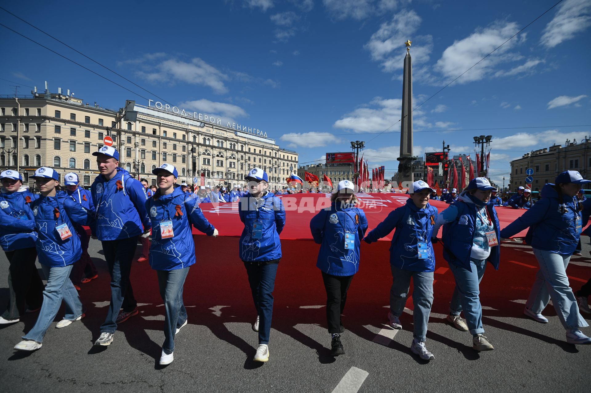 Акция Бессмертный полк\" в Санкт-Петербурге
