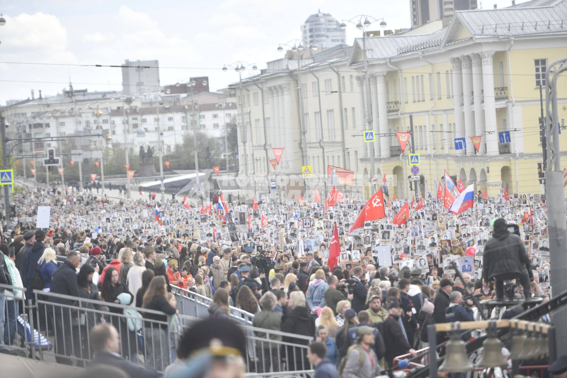 Акция \"Бессмертный полк\" в Екатеринбурге