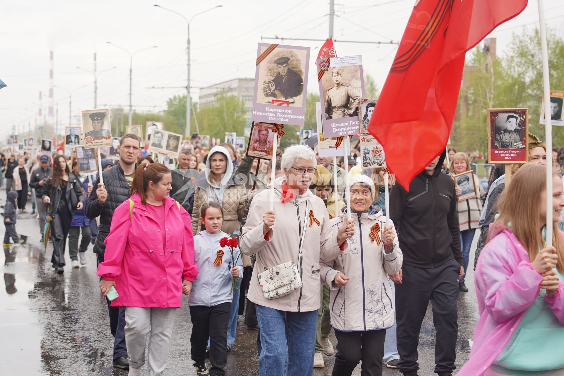 Акция \"Бессмертный полк\" в  Красноярске