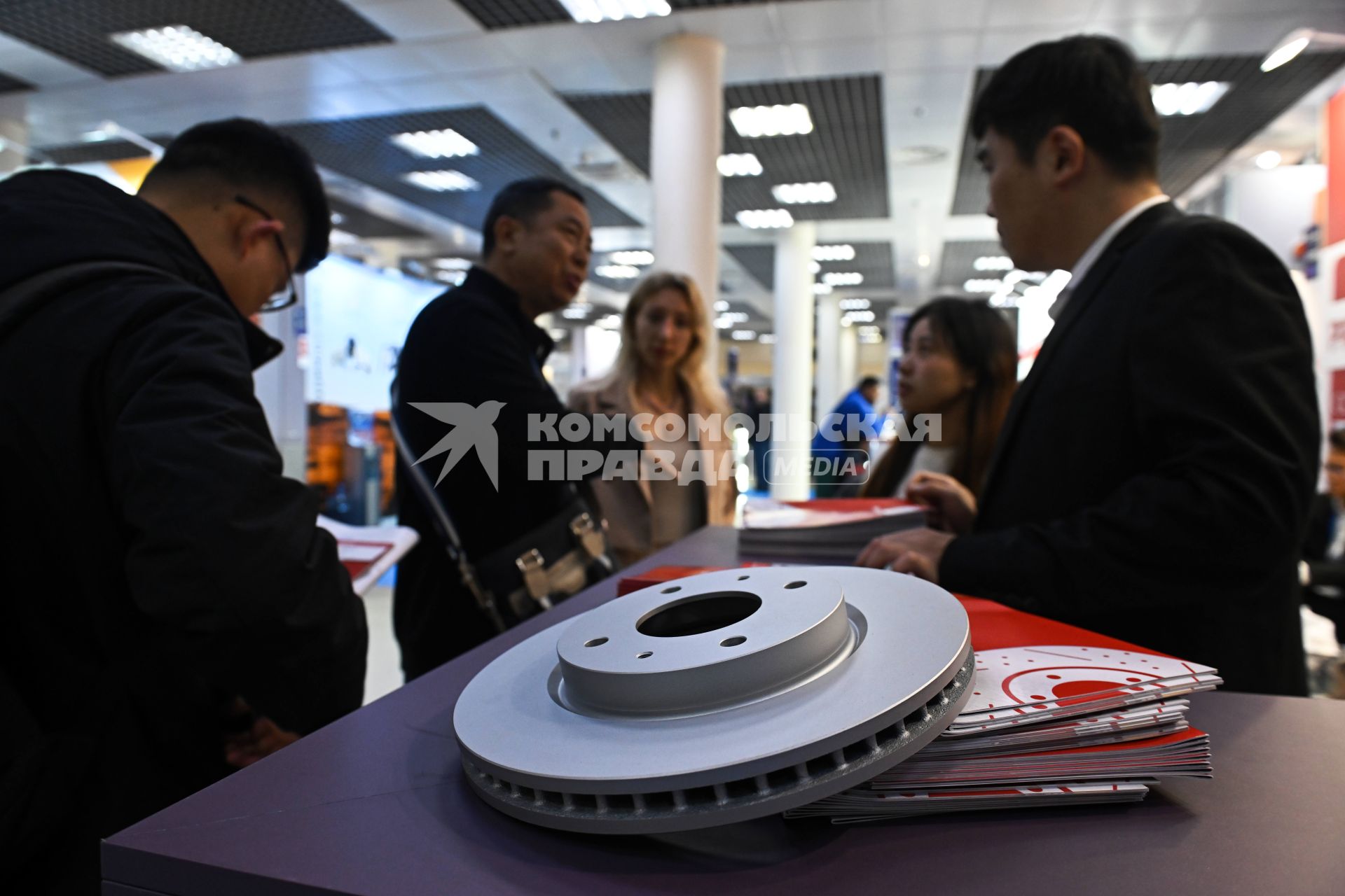 Выставка MIMS Automobility Moscow в Экспоцентре\"