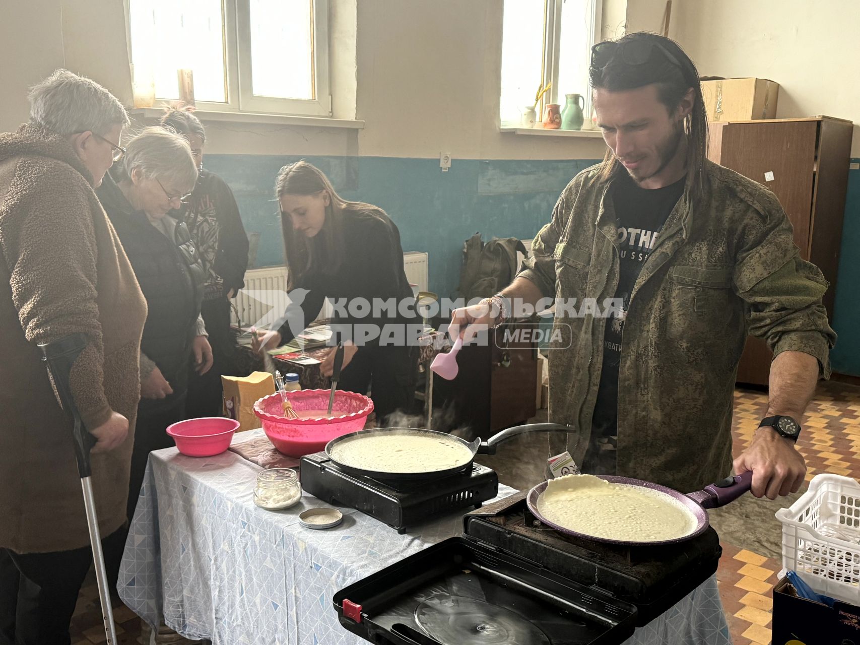 Саксофонист Сергей Летов выступил с программой Электро-джазовая Оборона\" в ЛНР