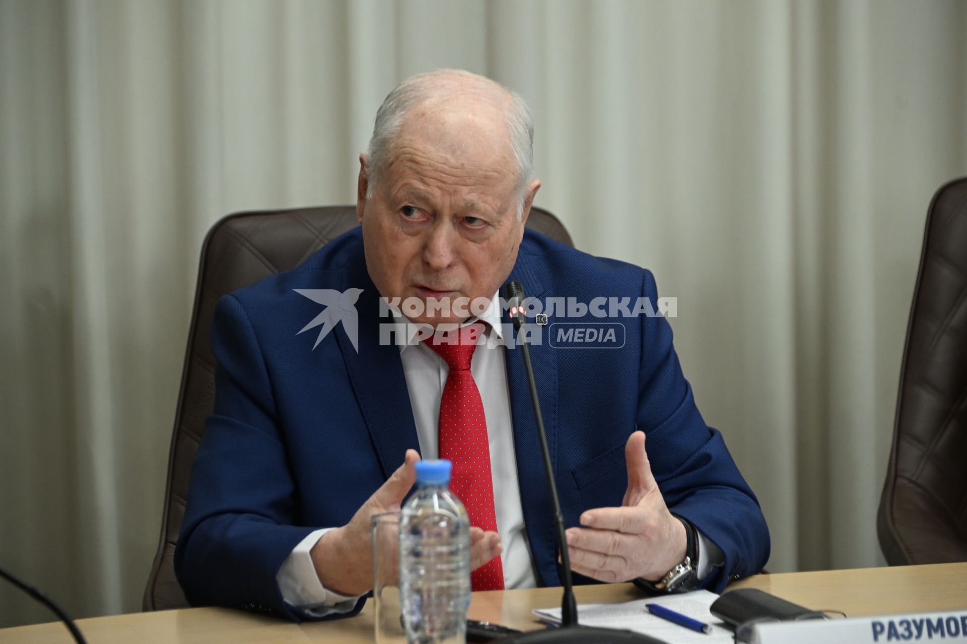 Александр Разумов
