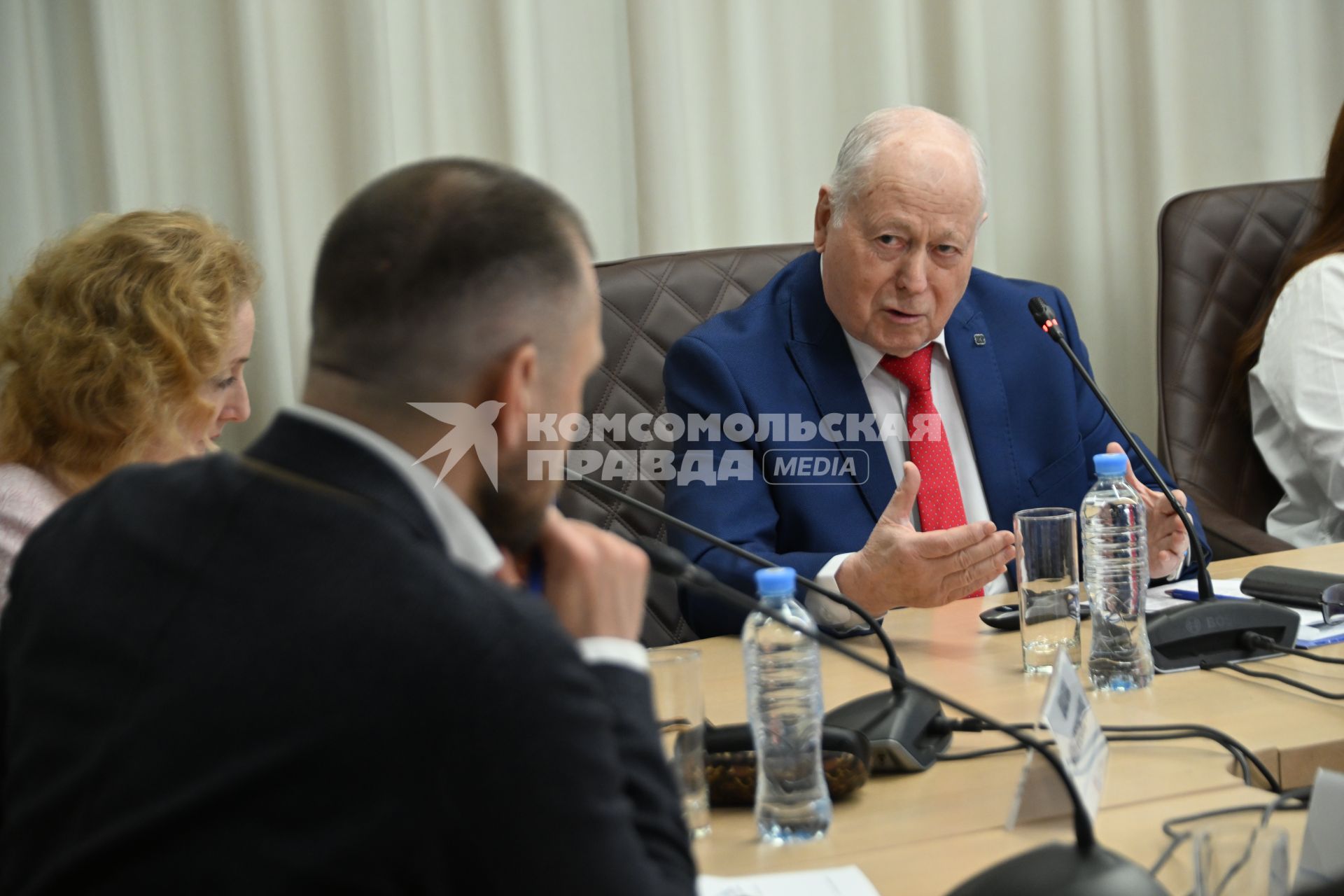 Александр Разумов