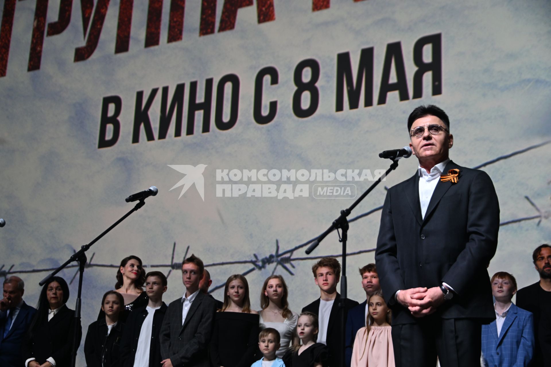 Александр Жаров