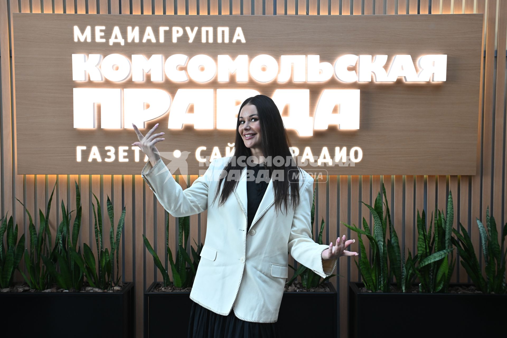 Оксана Федорова в редакции  Комсомольской правды\"