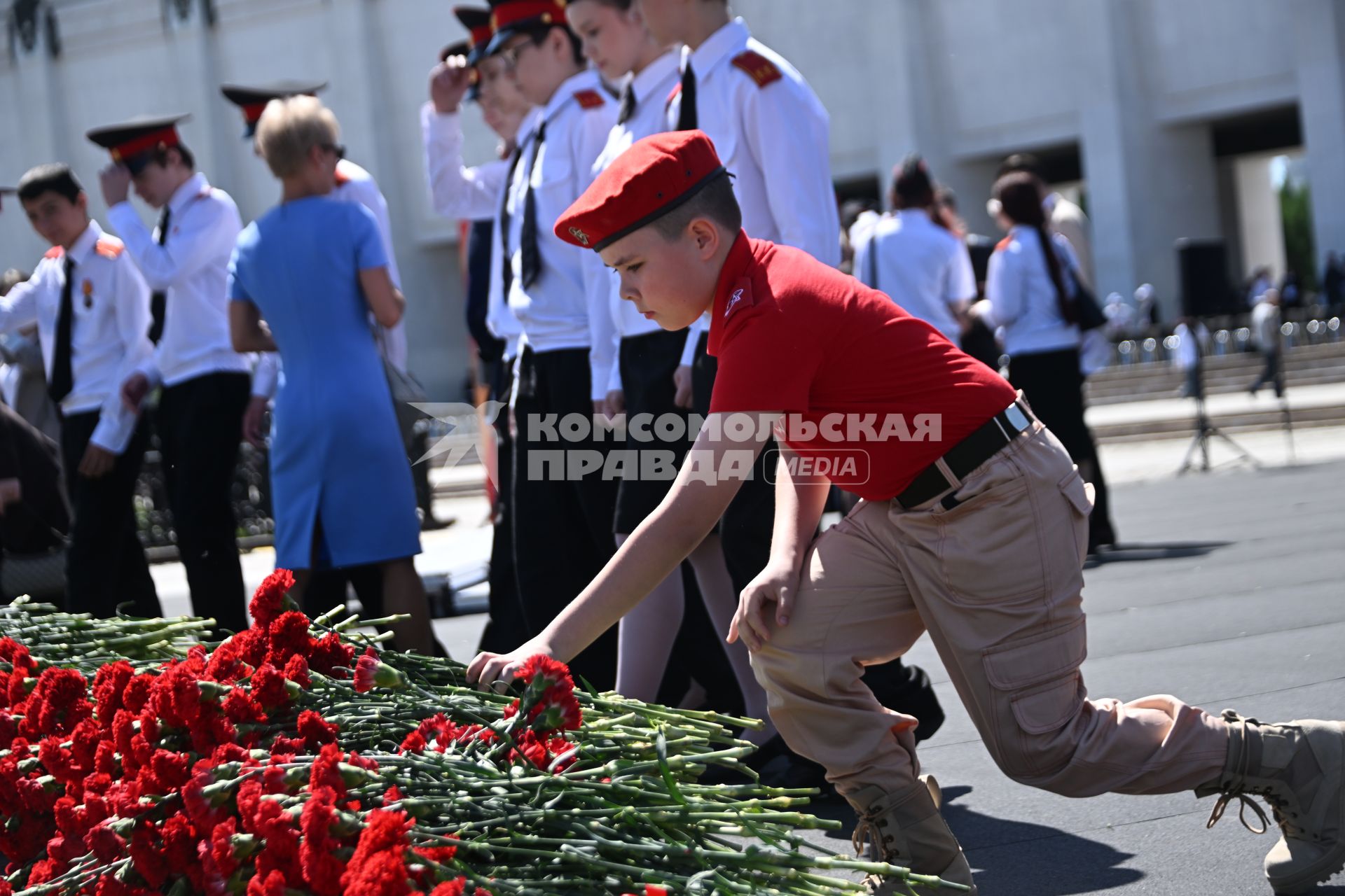 Парад кадетского движения Москвы Не прервётся связь поколений\" на Поклонной горе