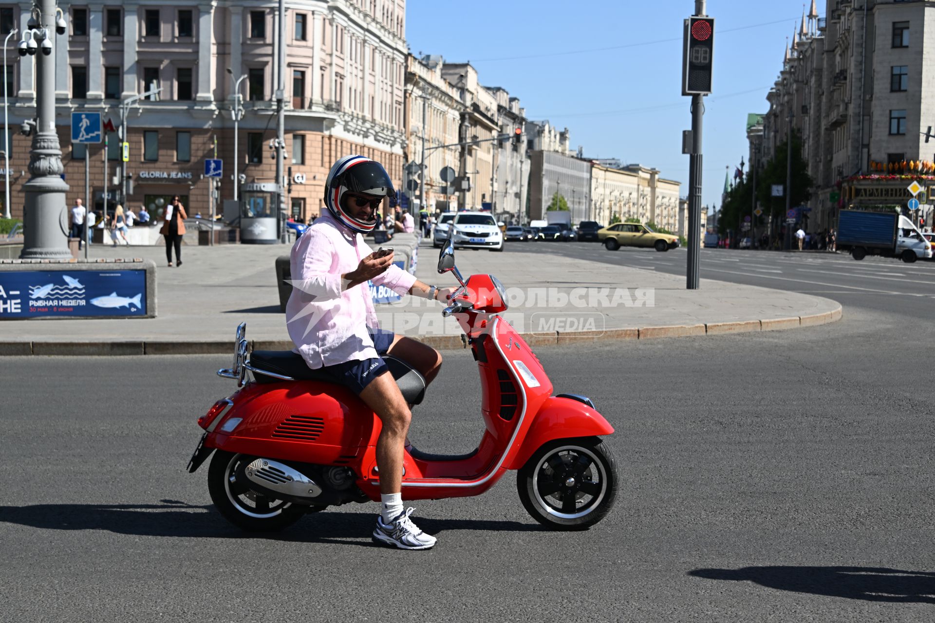 Жаркая погода в Москве