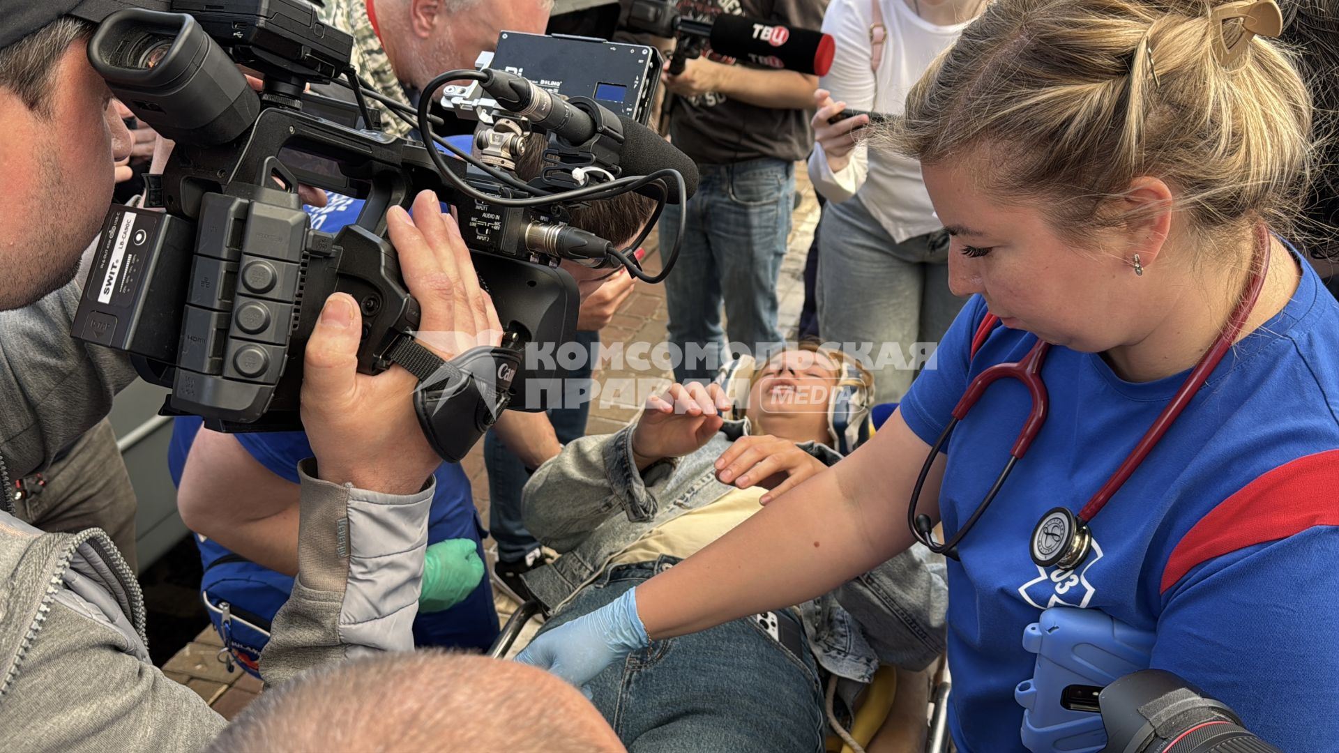 Пострадавшие при подрыве моста в Брянской области прибыли в Москву