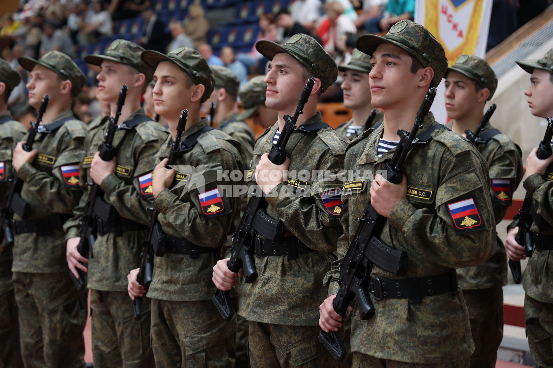 Церемония приведения к военной присяге военнослужащих спортивных рот ЦСКА