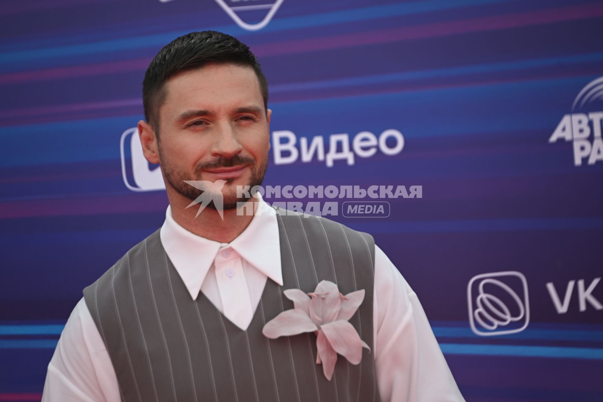 Сергей Лазарев