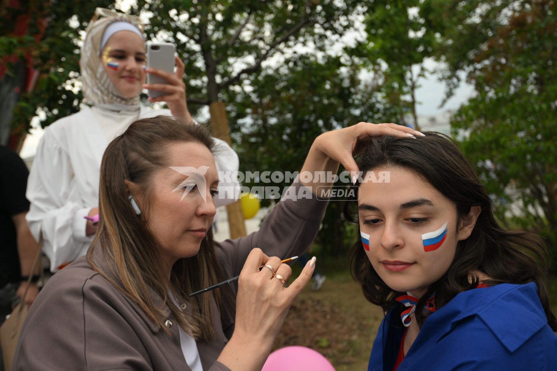 Праздничные мероприятия в честь Дня России на Цветном бульваре
