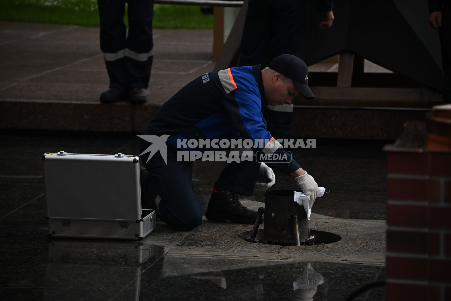 Профилактика Вечного огня в Александровском саду