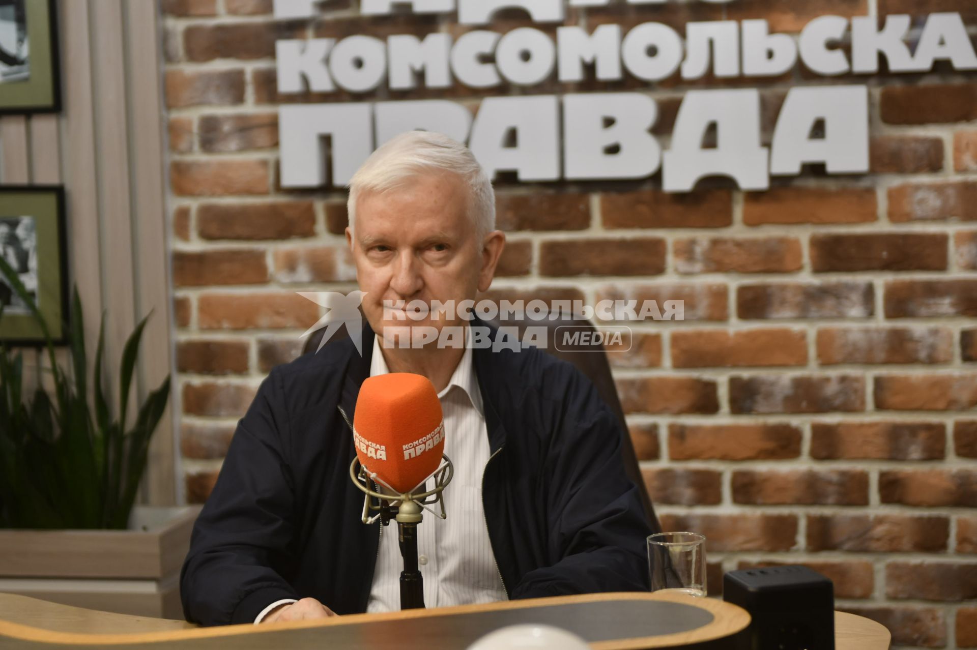 Борис Шустов на радиостанции \"Комсомольская правда\"