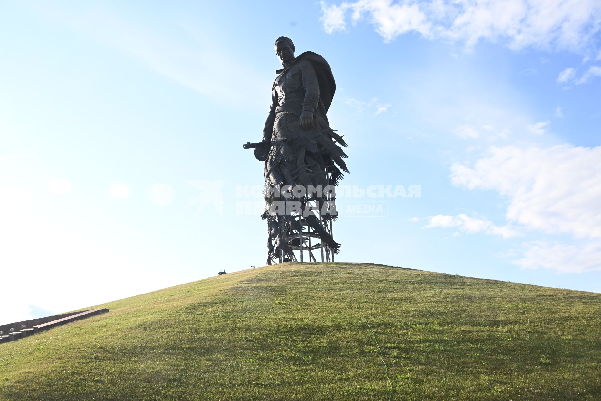 У Ржевского мемориала Советскому солдату состоялся концерт-реквием Мы этой памяти верны\", посвященный Дню памяти и скорби
