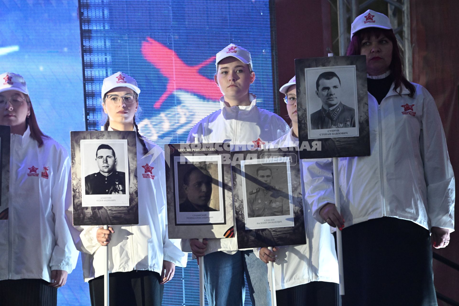 У Ржевского мемориала Советскому солдату состоялся концерт-реквием Мы этой памяти верны\", посвященный Дню памяти и скорби