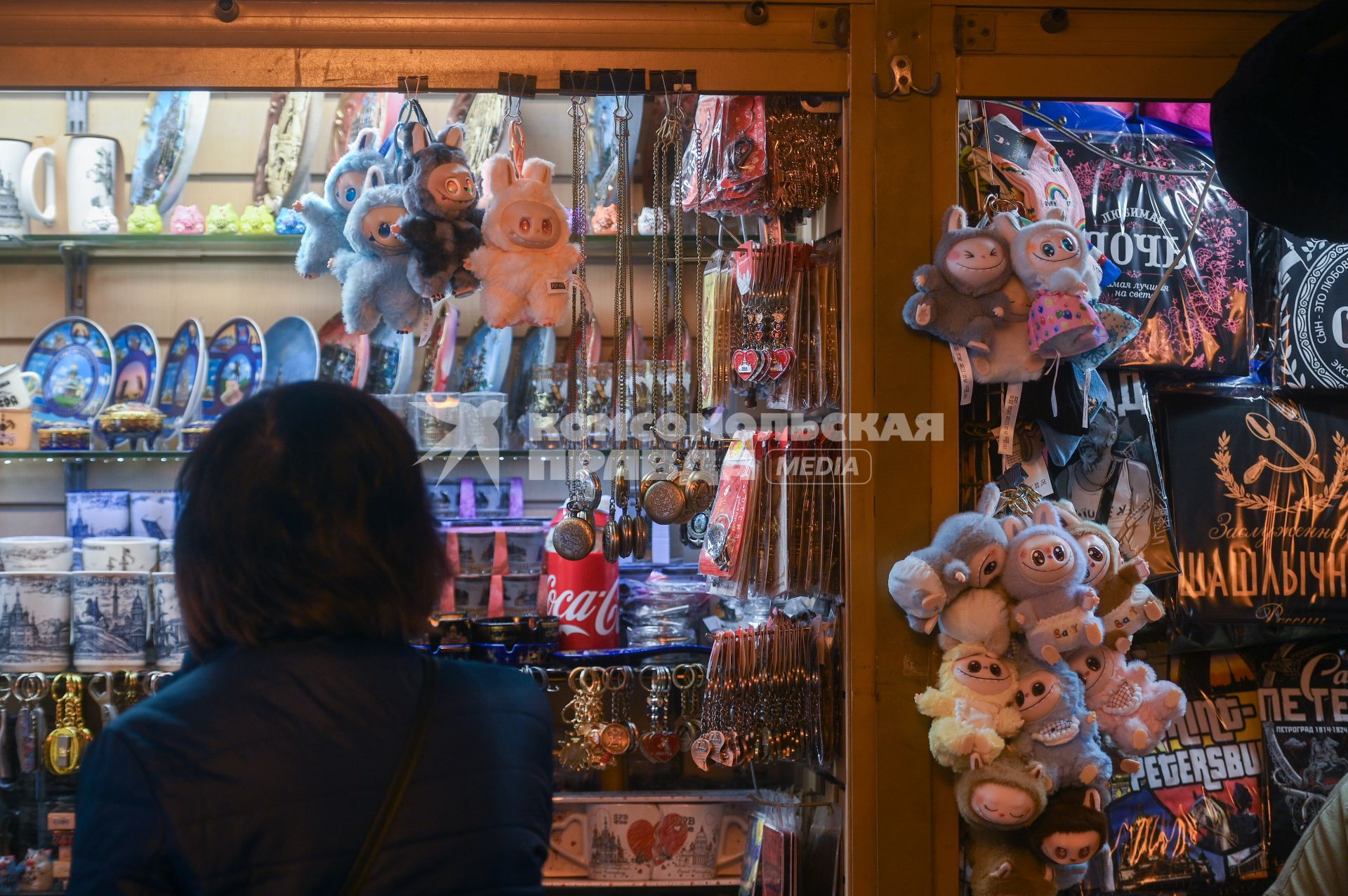 Продажа игрушек Лабубу