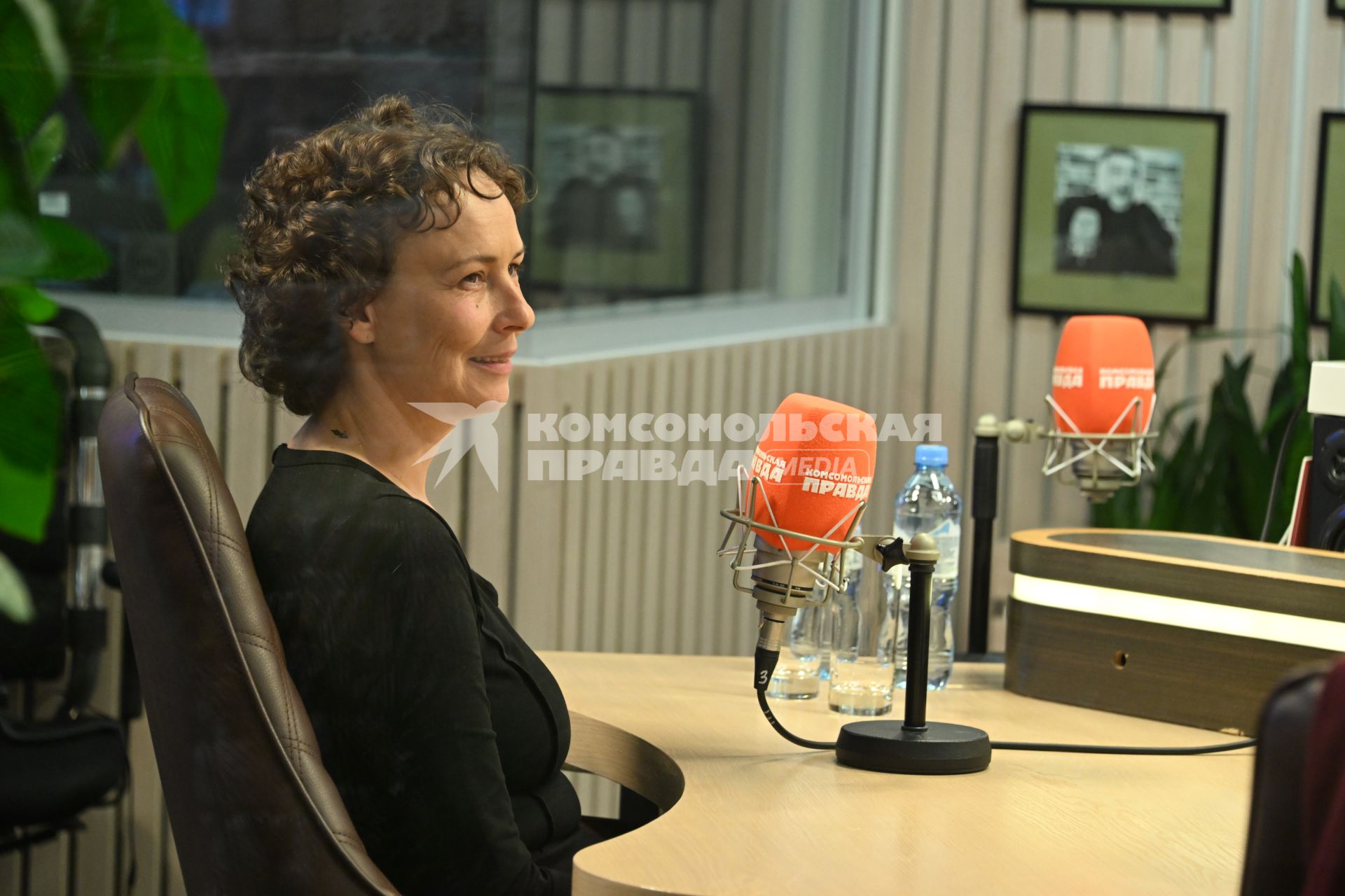 Юлия Чичерина  на радиостанции Комсомольская правда