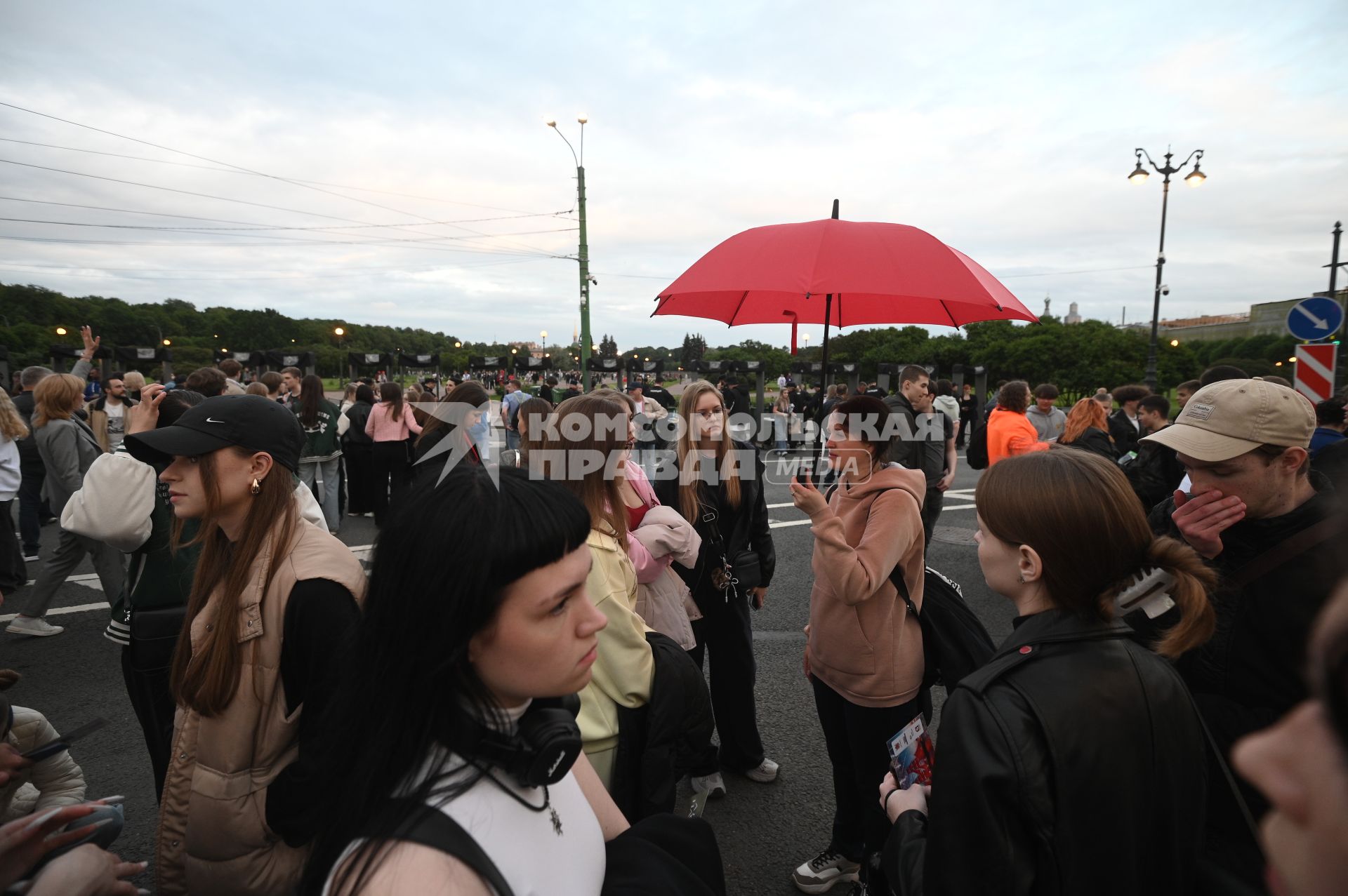 Праздник выпускников Алые паруса в Санкт-Петербурге
