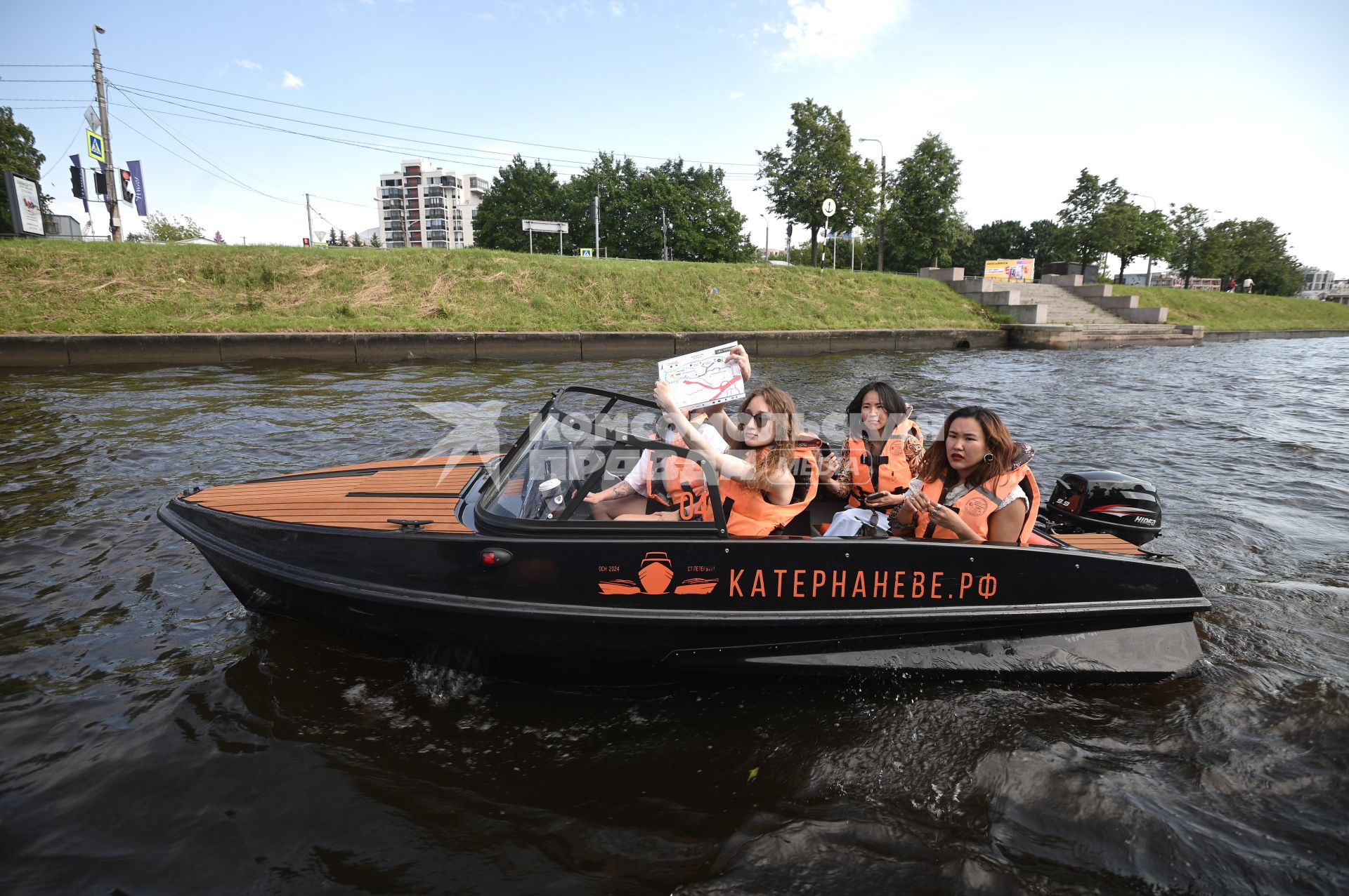 Рейд по водному транспорту в Петербурге