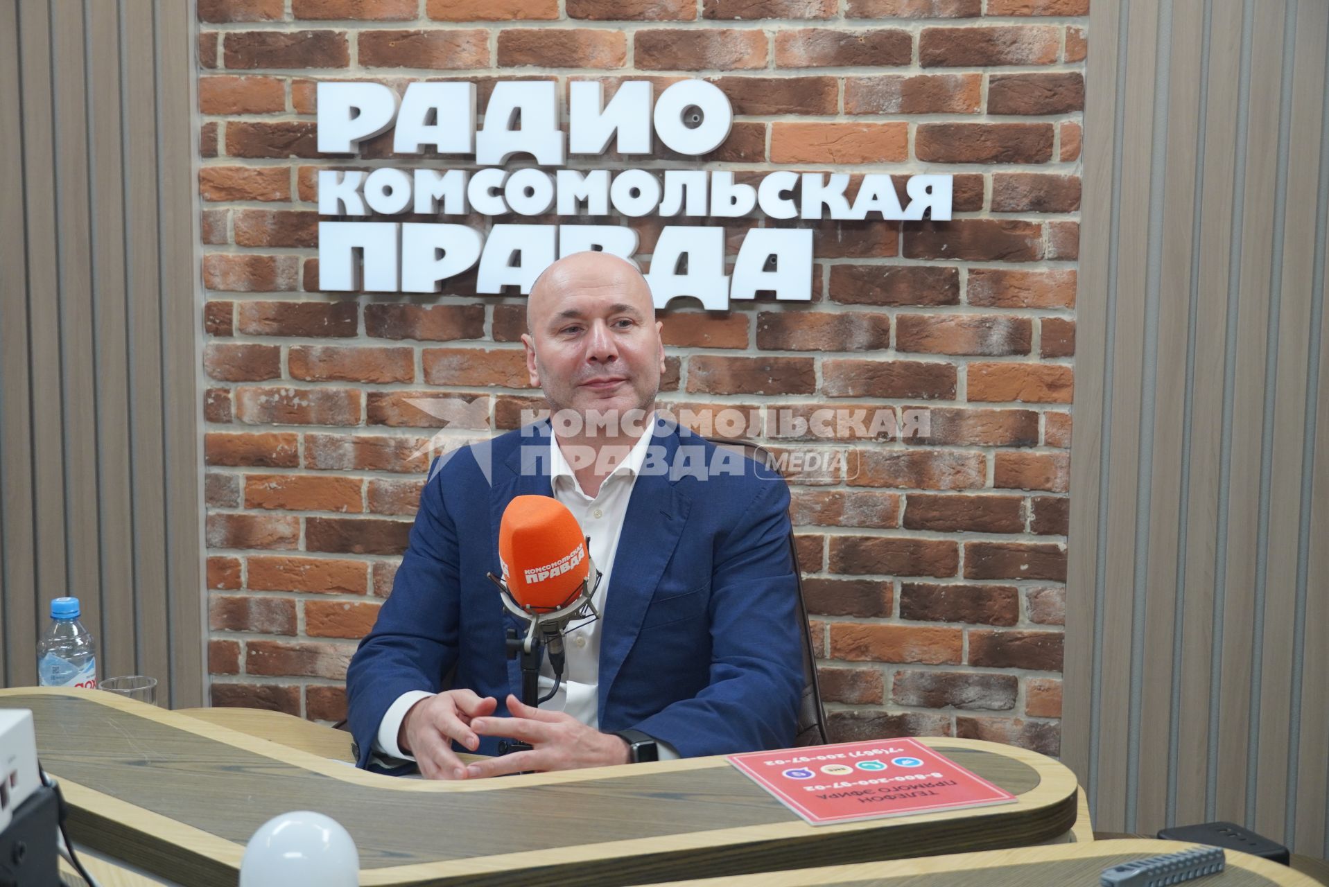 Анзор Музаев на радиостанции Комсомольская правда\"