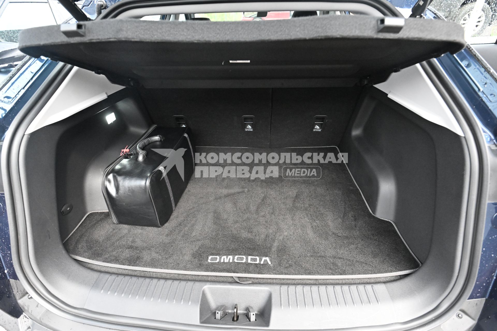 Тест-драйв автомобиля Omoda C5