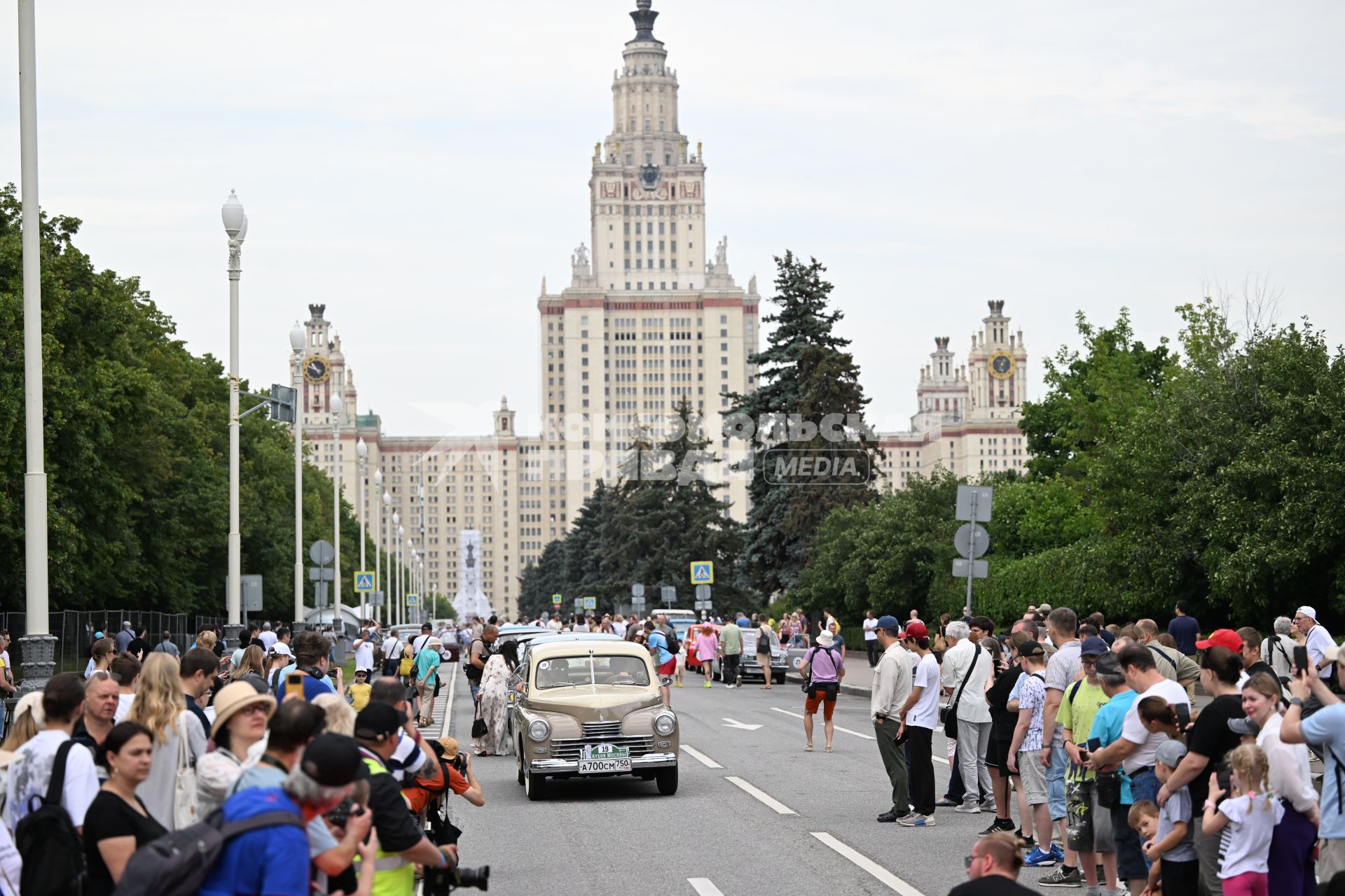 Фестиваль \"Ретрорейс\" в Москве