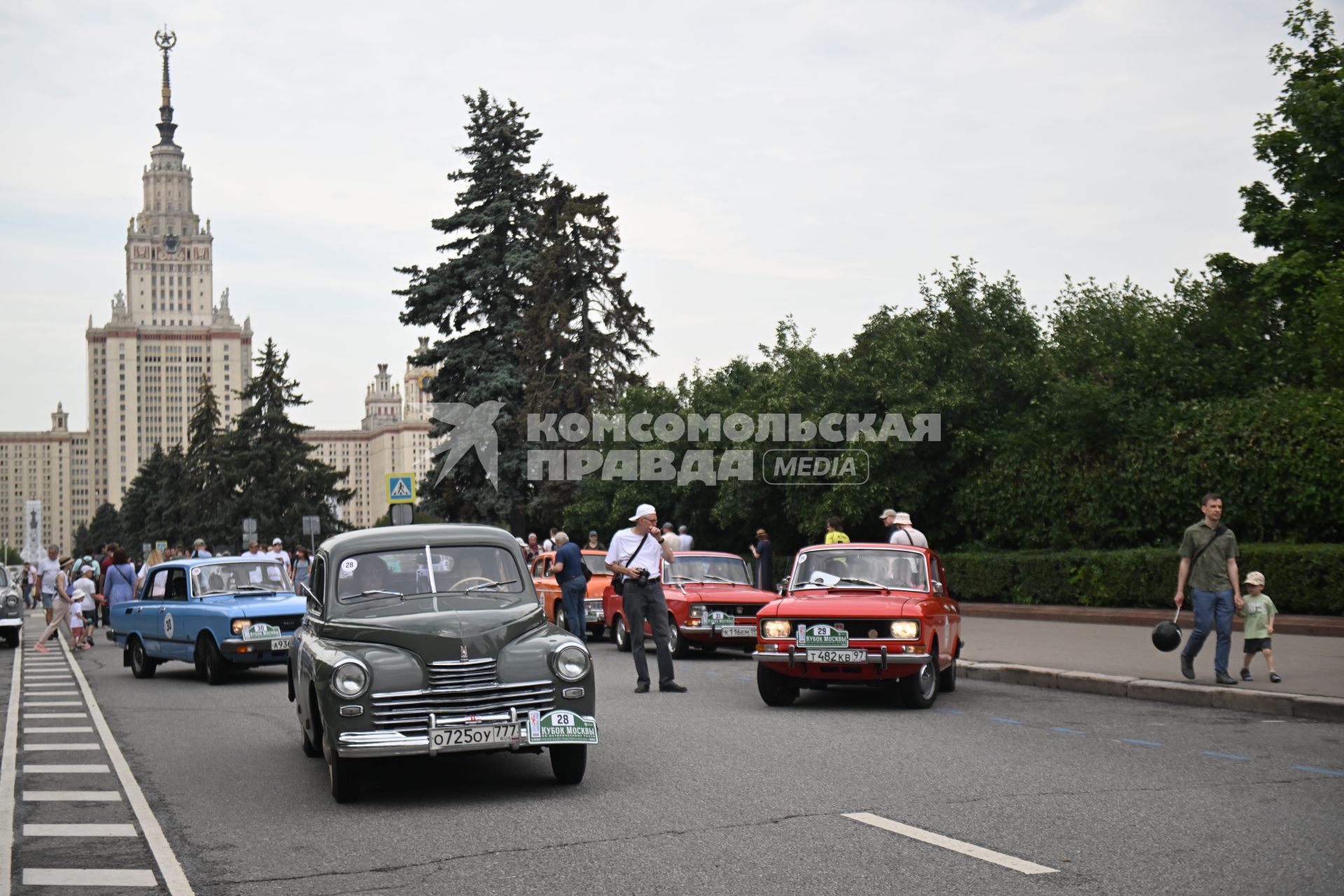 Фестиваль \"Ретрорейс\" в Москве