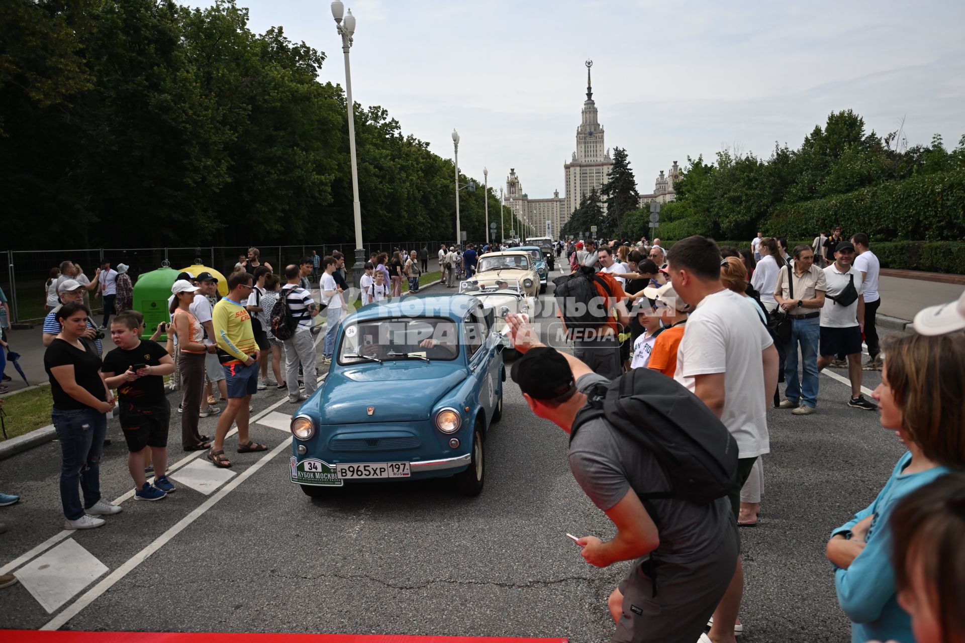 Фестиваль \"Ретрорейс\" в Москве