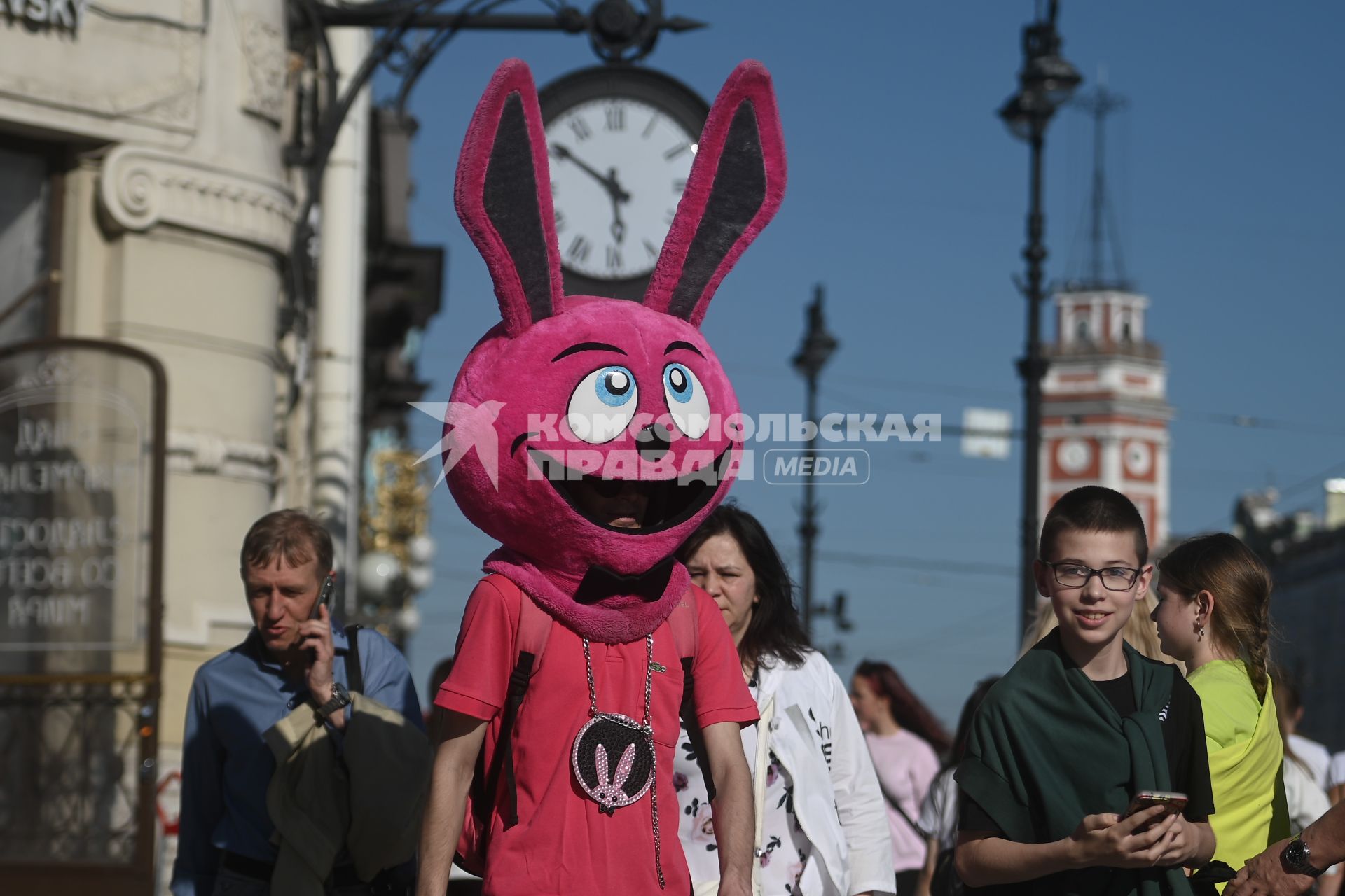 Ряженые аниматоры в Петербурге