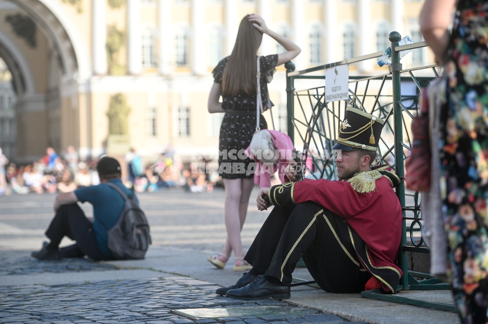 Ряженые аниматоры в Петербурге