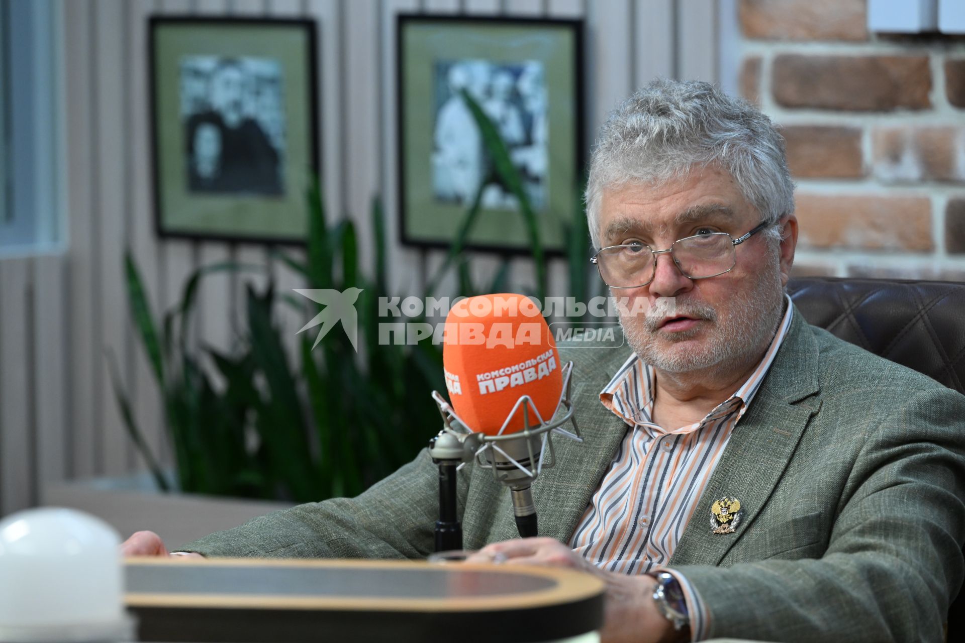 Юрий Поляков в редакции \"Комсомольской правды\"