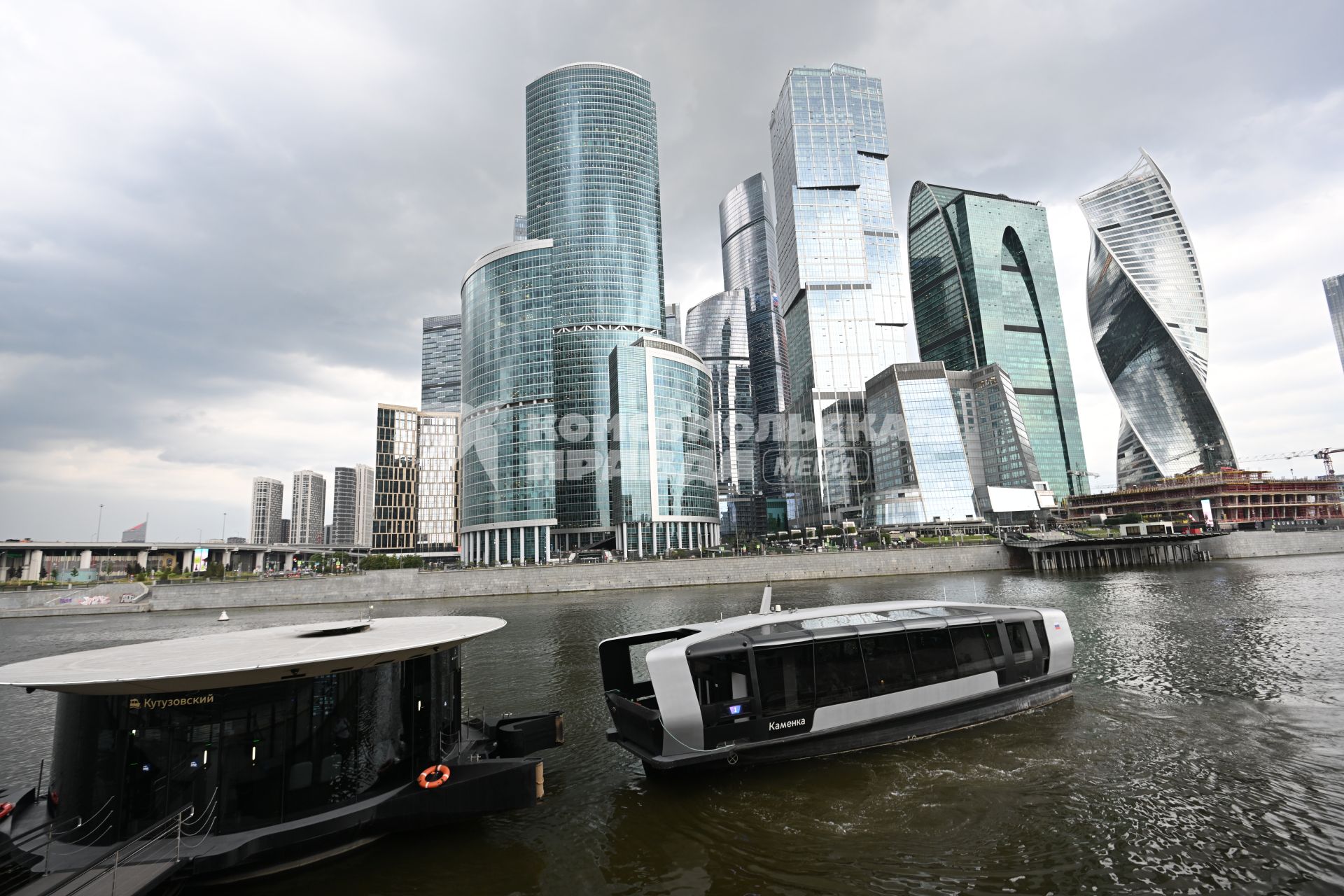 Московский международный деловой центр \"Москва-Сити\"