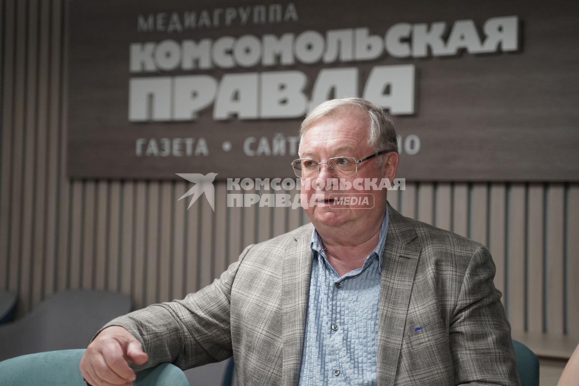 Сергей Степашин в редакции \"Комсомольской правды\"