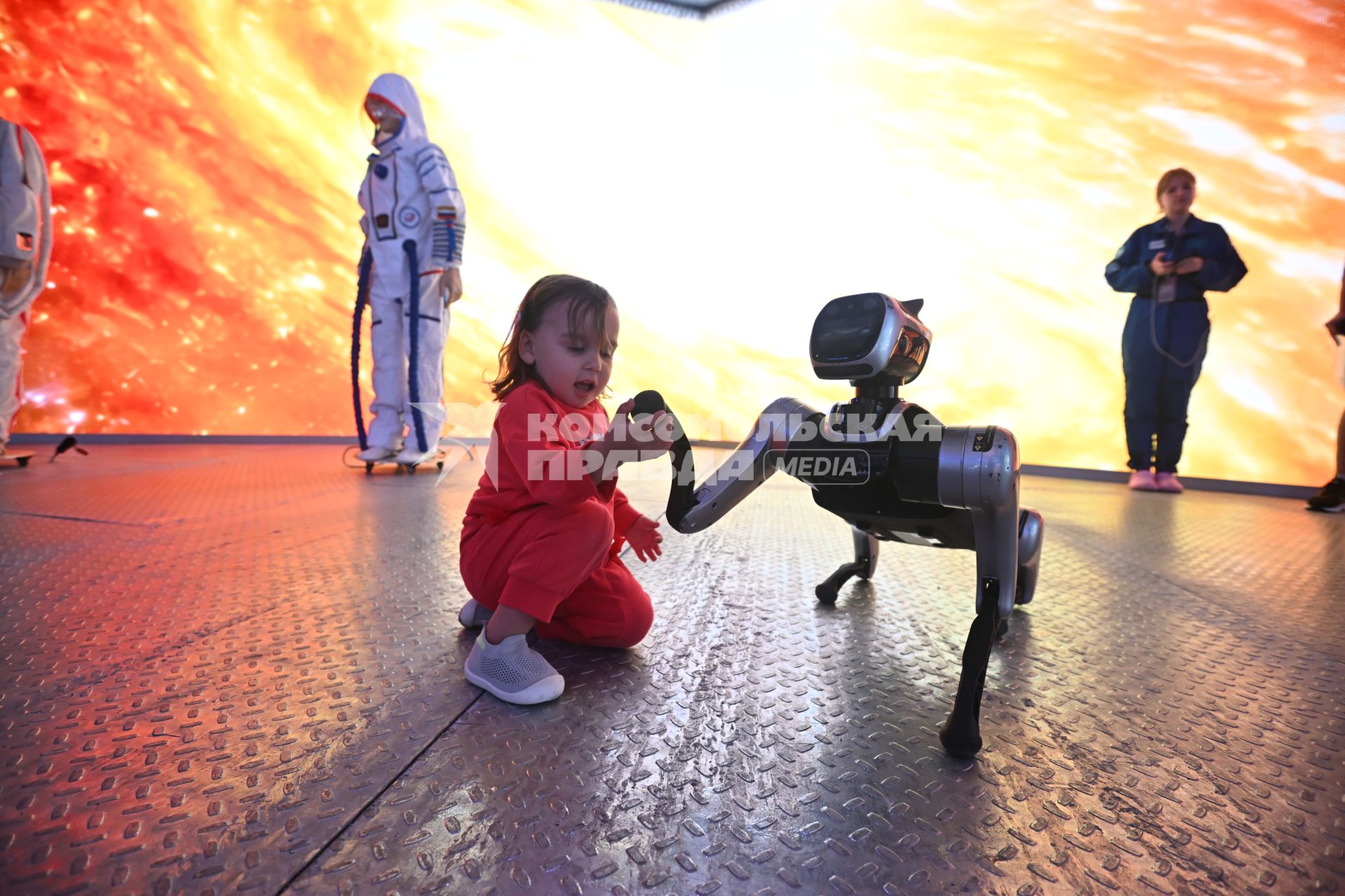 Форум-фестиваль Территория будущего. Москва 2030\" в парке 50-летия Октября