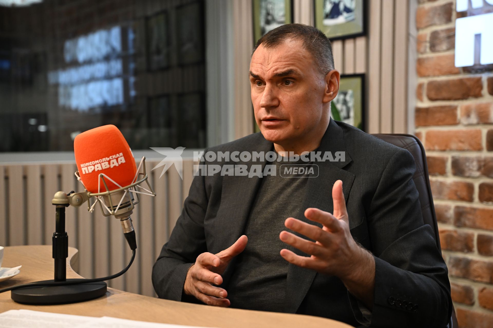 Юрий Зайцев на радиостанции Комсомольская правда\"