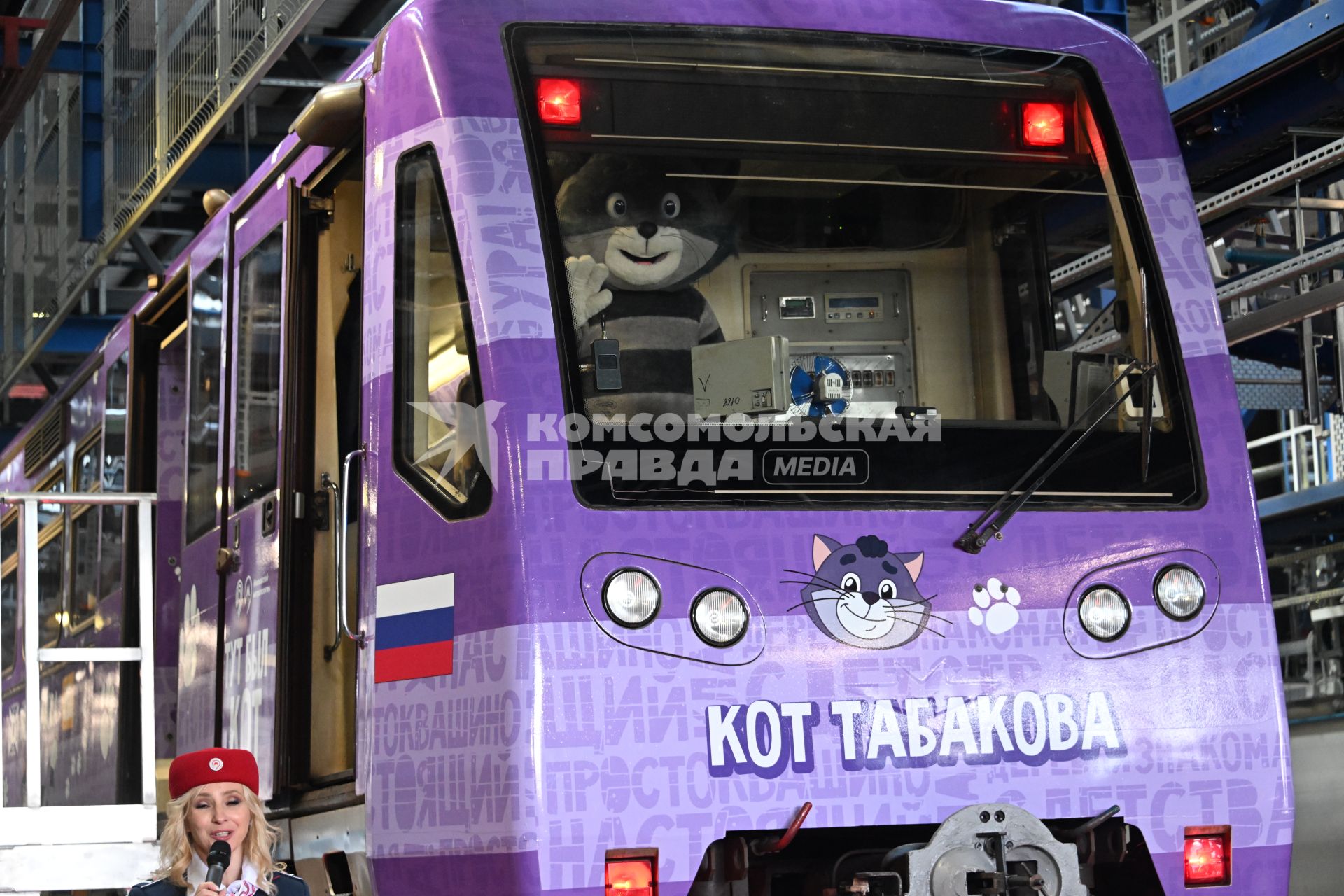Запуск тематического поезда метро, посвященного памяти Олега Табакова