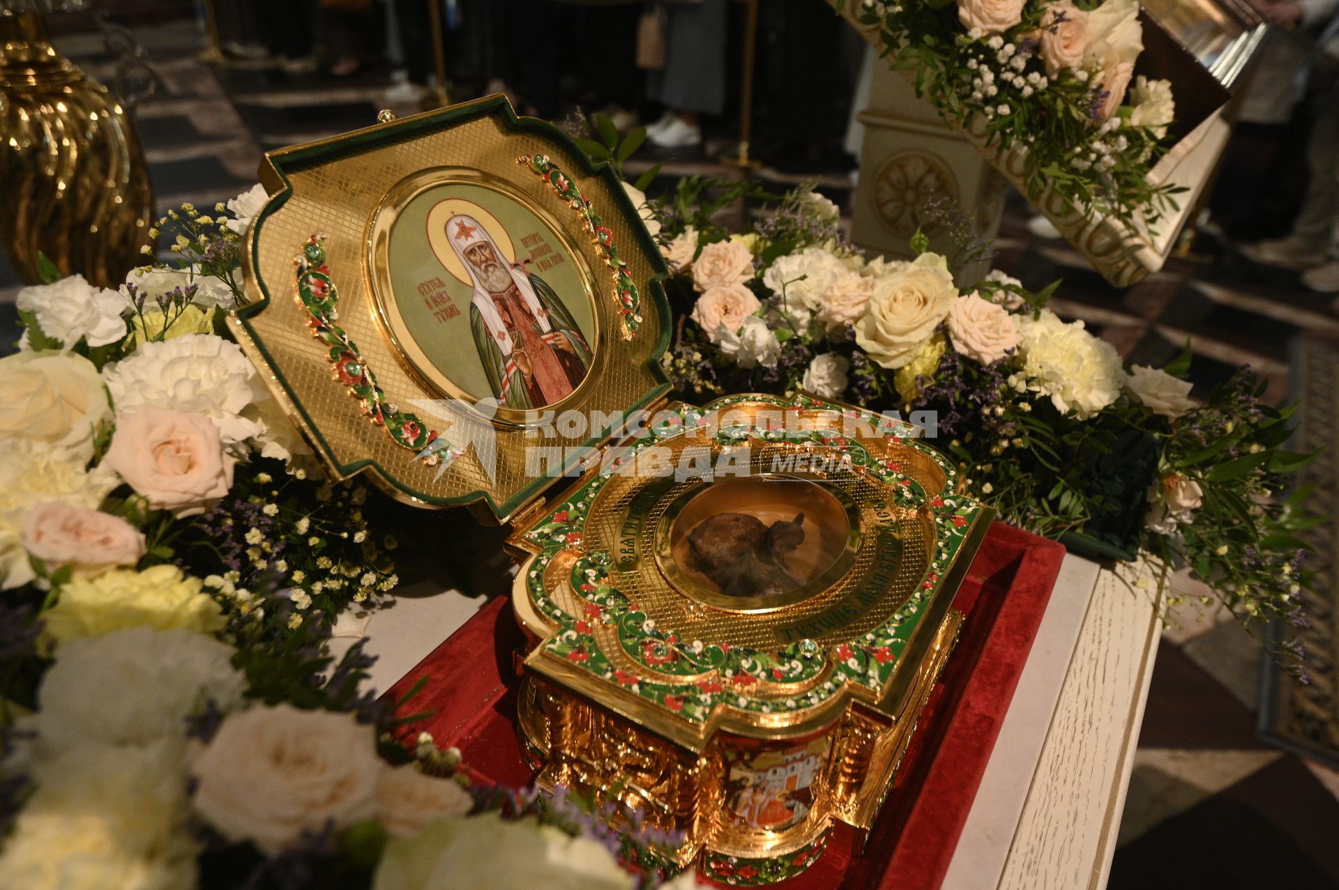 Мощи святителя Тихона прибыли в Казанский собор Санкт-Петербурга