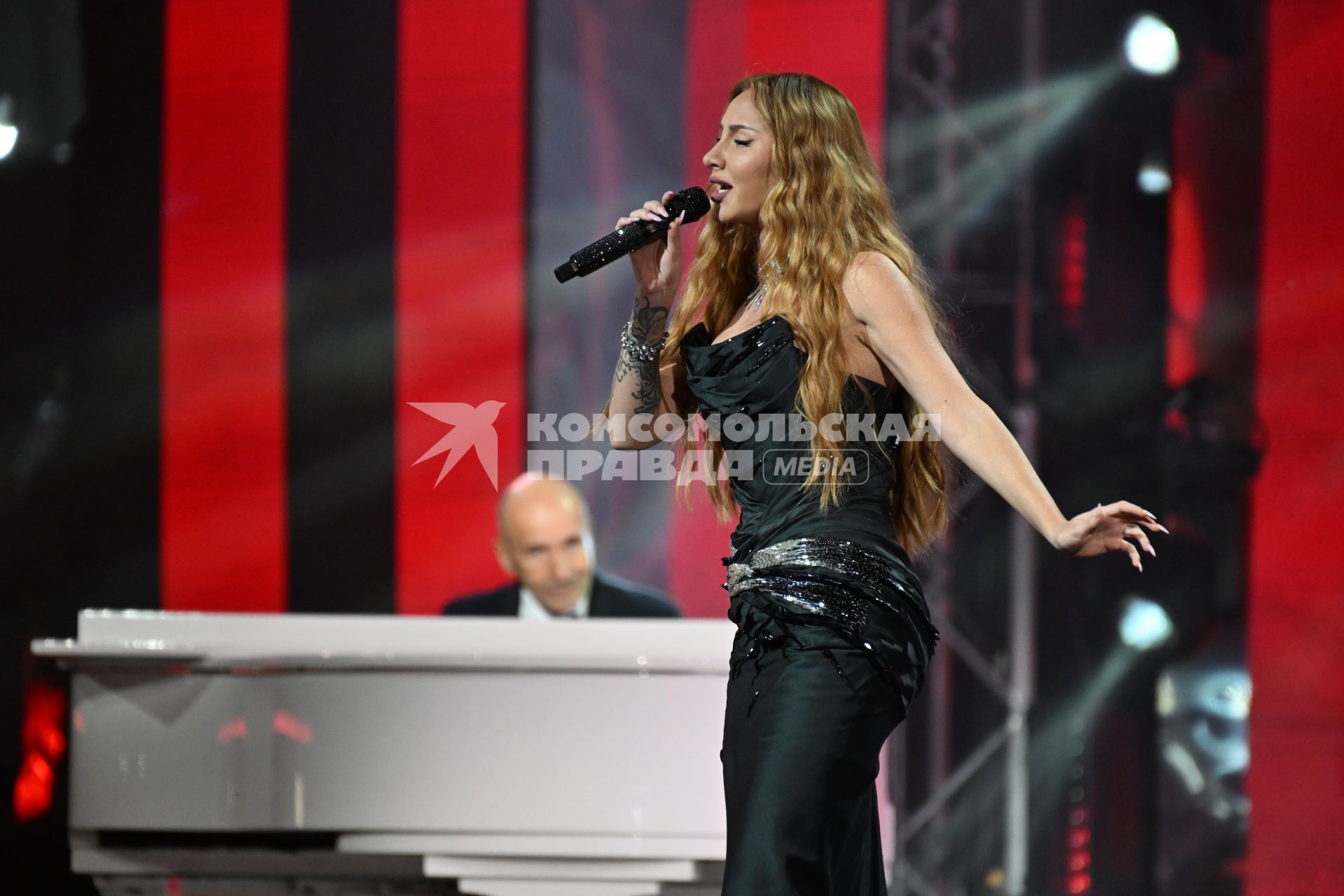Anna Asti