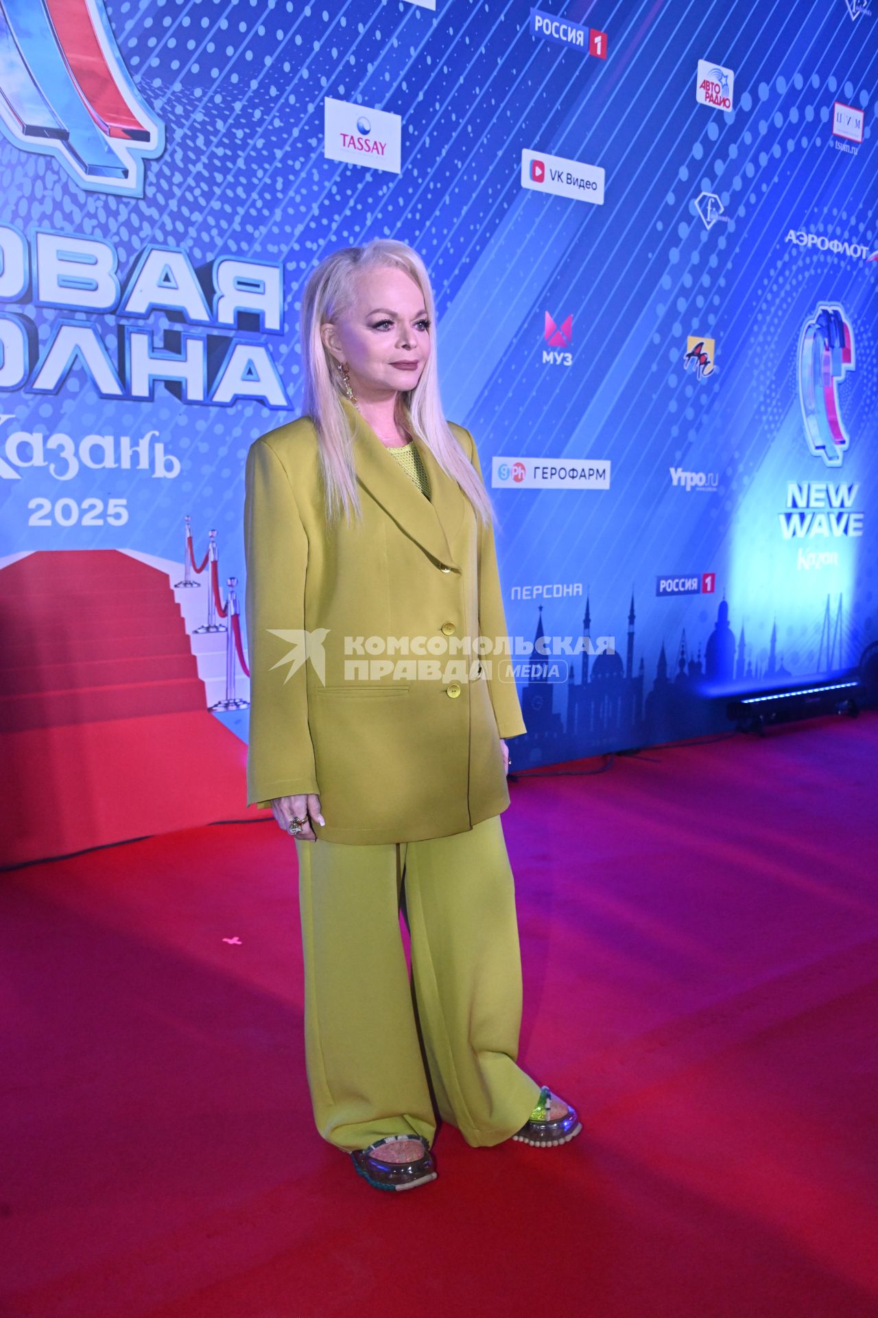 Лариса Долина