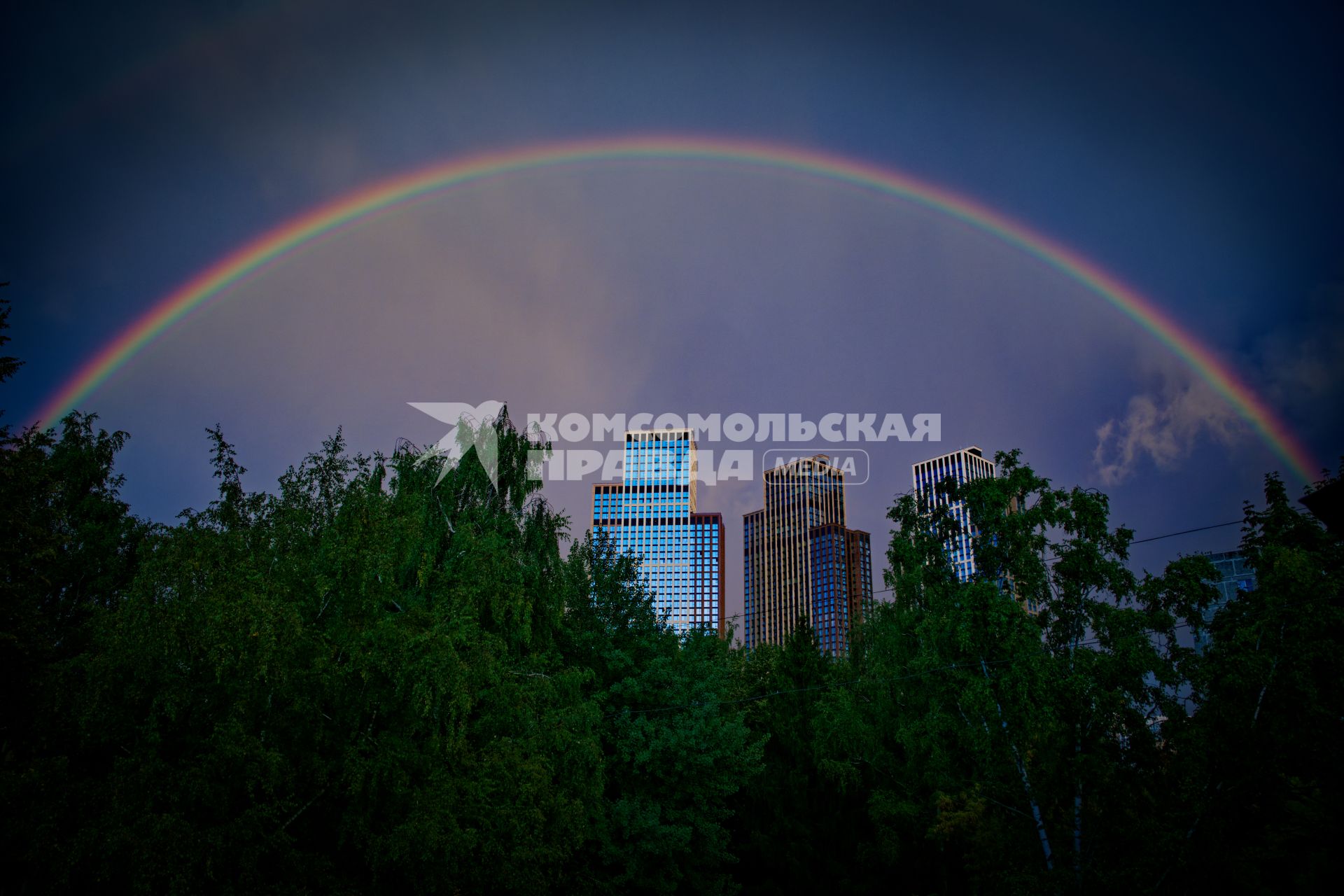 Радуга над Москвой