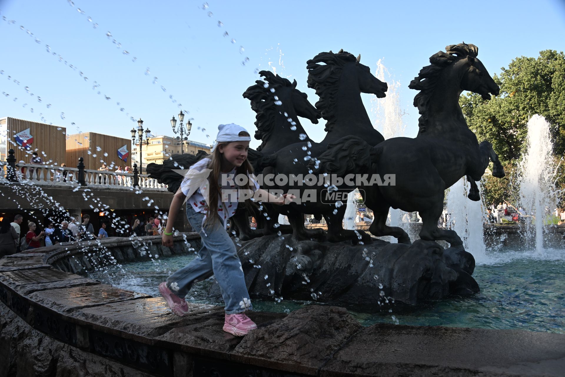 Теплые выходные в Москве