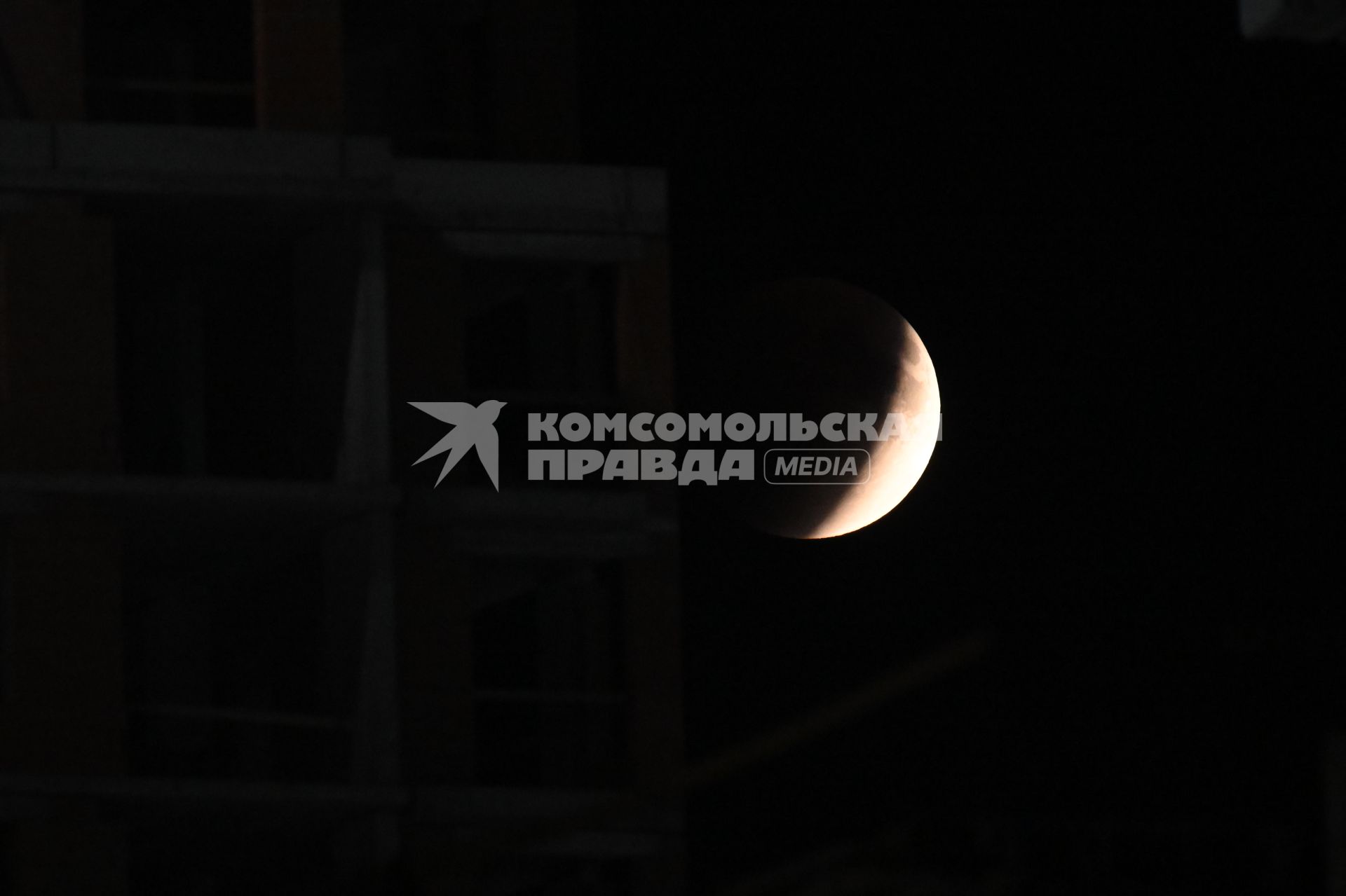 «Кровавое» лунное затмение в Москве