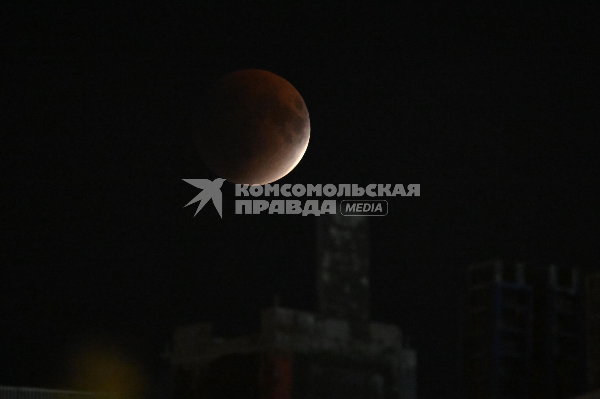 «Кровавое» лунное затмение в Москве