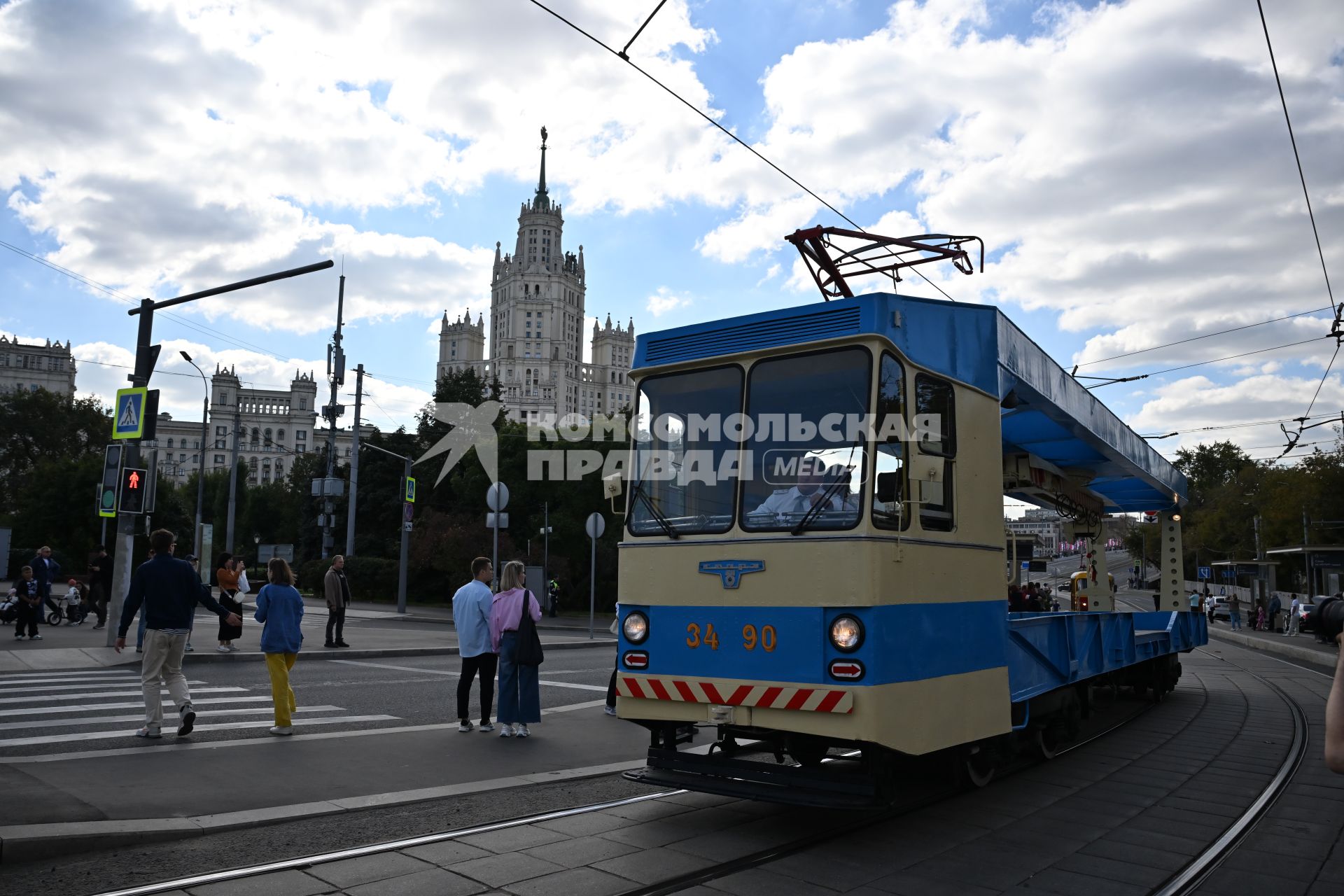 В Москве прошел юбилейный парад ретротрамваев