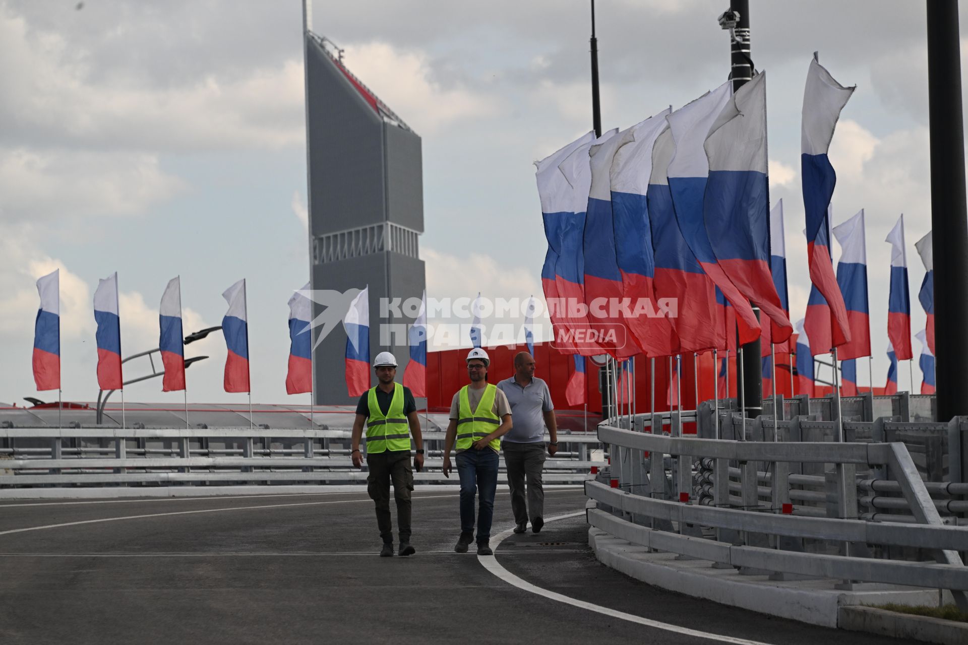 Открытие движения по мосту Академика Королева в Москве