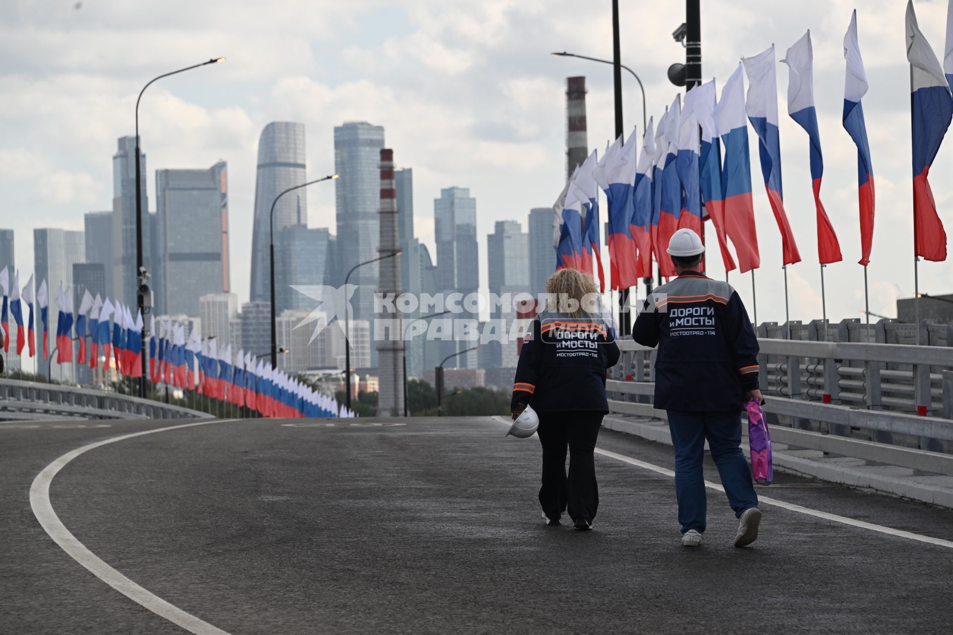Открытие движения по мосту Академика Королева в Москве