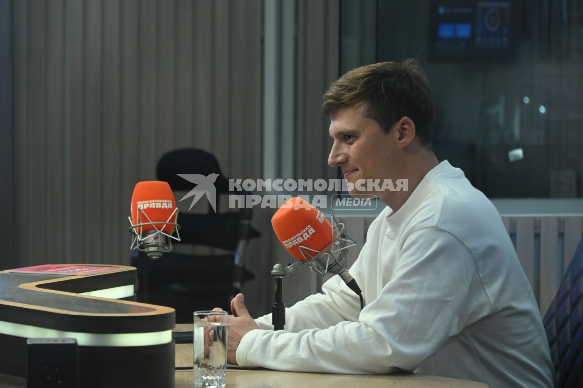 Александр Энберт на радиостанции Комсомольская правда\"